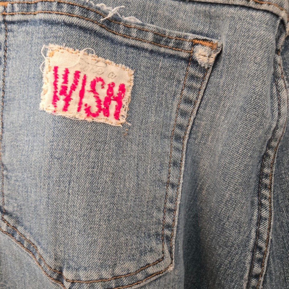 Upcycled One of a kind Distressed Patched Vintage lace Boyfriend Jeans Size 32 - Picture 5 of 10
